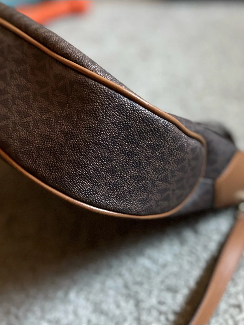 Michael Kors Kelsey Medium Handbag